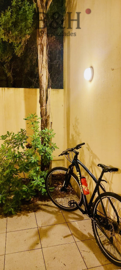 Apartamento ID.841 - Alquiler temporario de apartamento de tres dormitorios con parrillero, Bikini, Manantiales