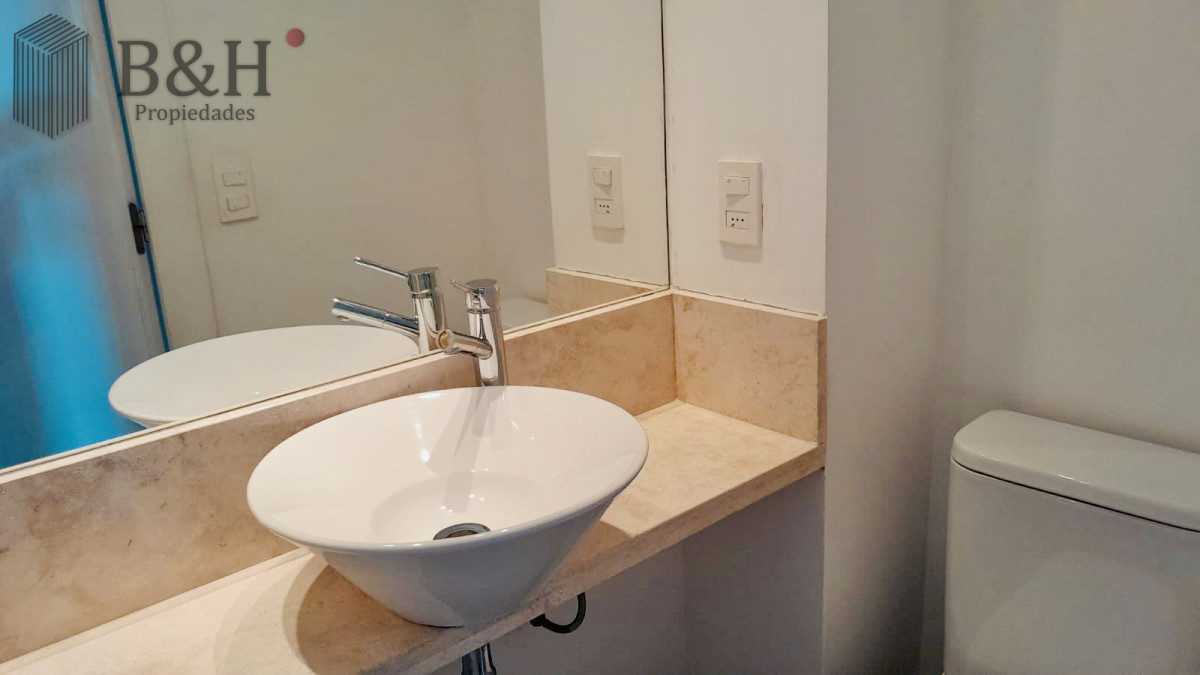 Apartamento ID.6894 - Venta de apartamento de dos dormitorios con dos baños en maravilloso complejo de Punta Ballena 