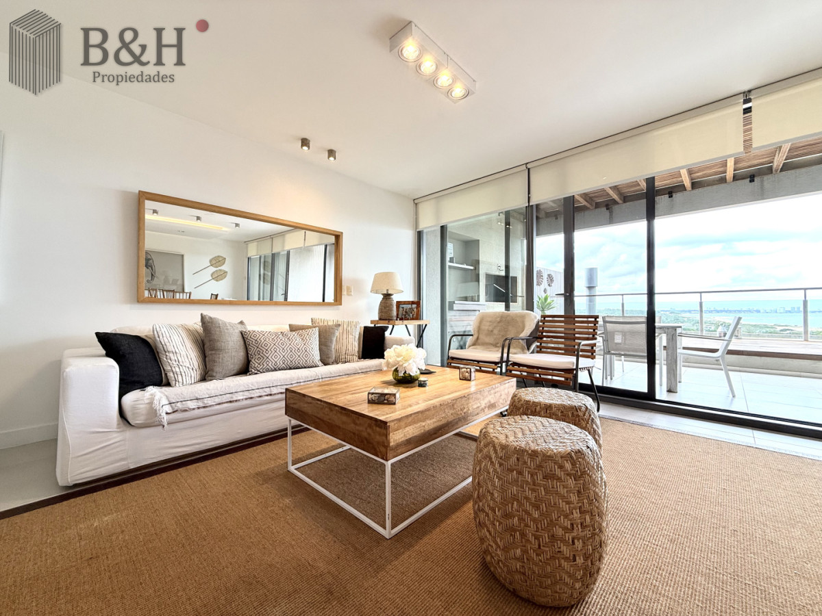 Apartamento ID.7065 - Venta de hermoso departamento de 2 dormitorios más parrillero en Punta Ballena 