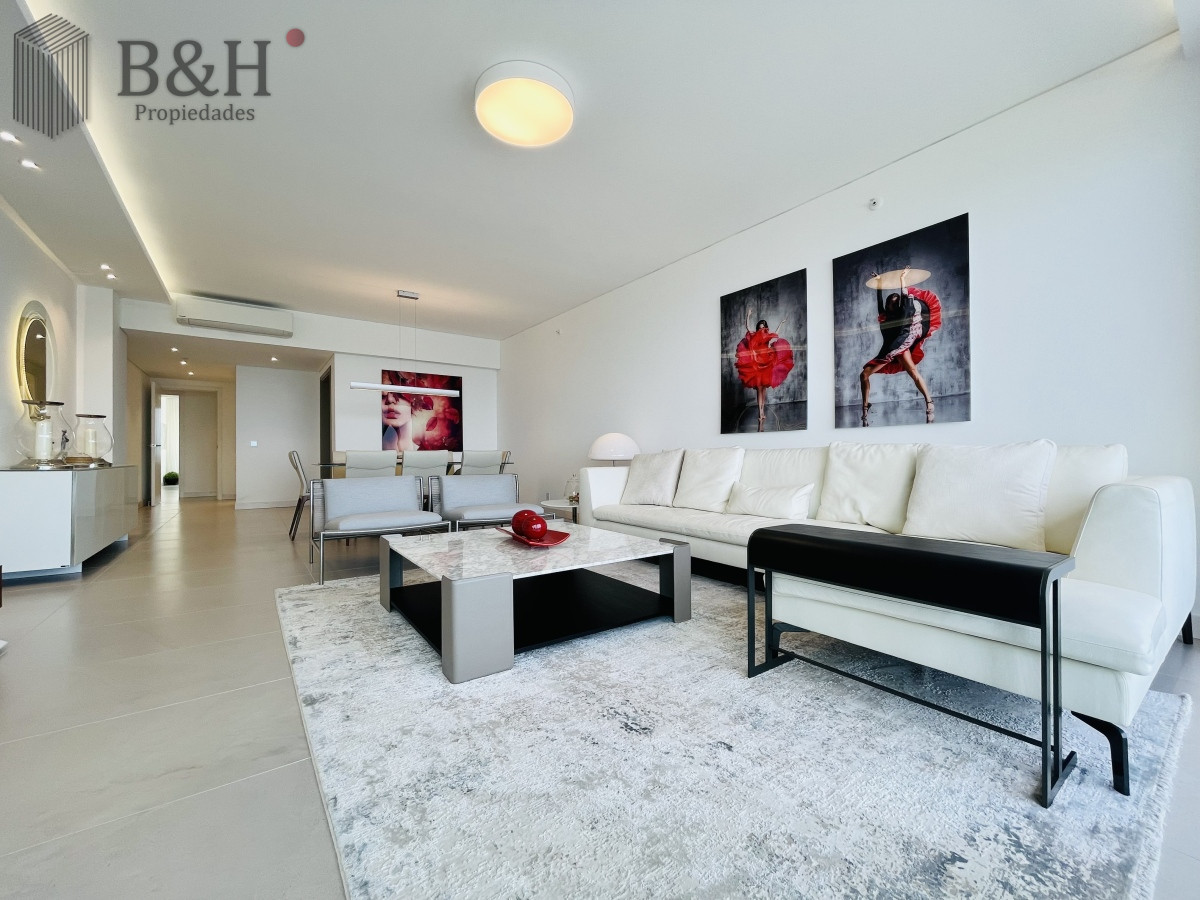 Apartamento ID.2301 - Venta Espectacular Apartamento Frente al Mar, 3 Dormitorios, Le Parc Punta del Este