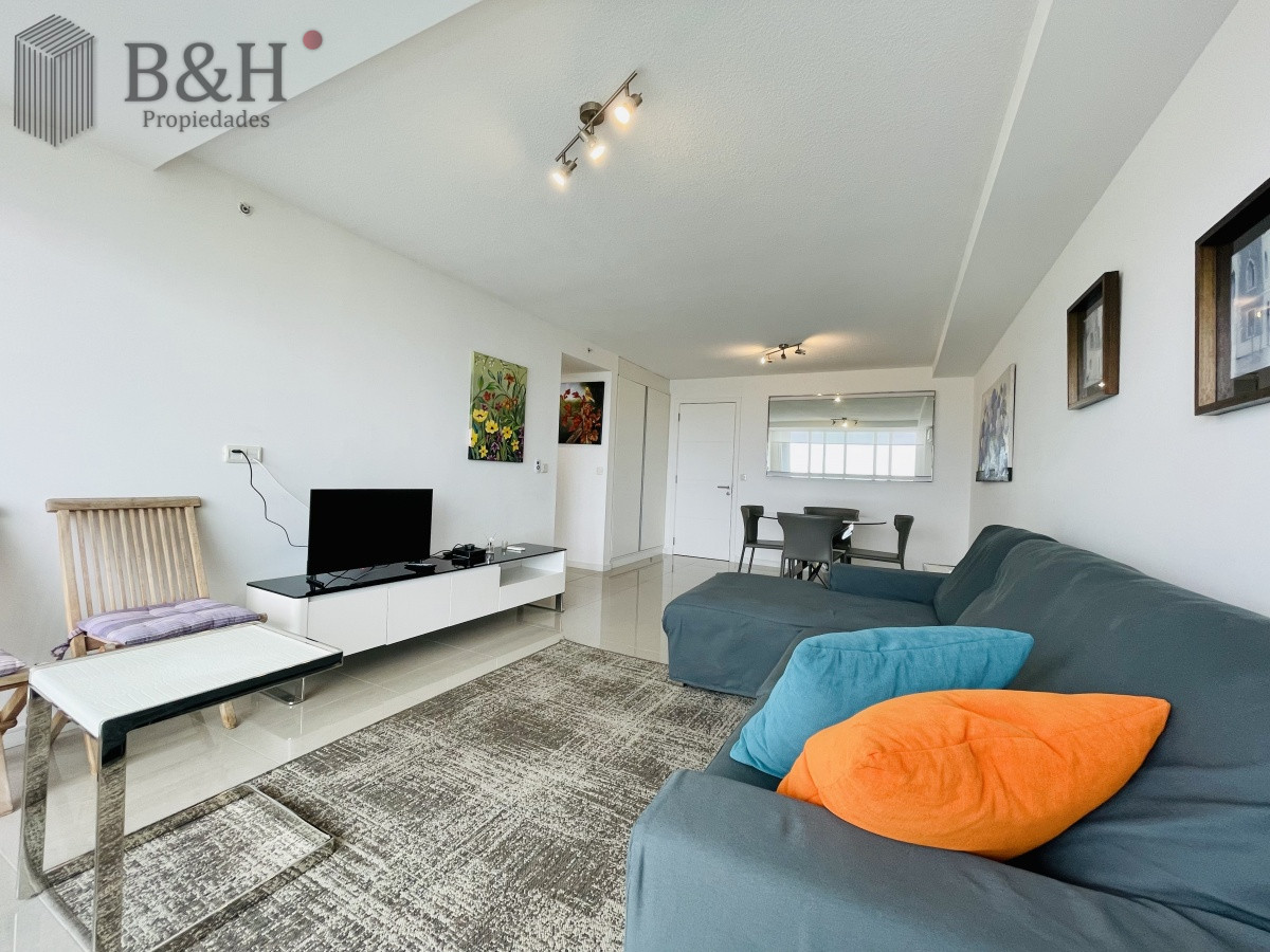 Apartamento ID.6895 - Alquiler temporario y venta de apartamento Penthouse en torre One, Playa Brava