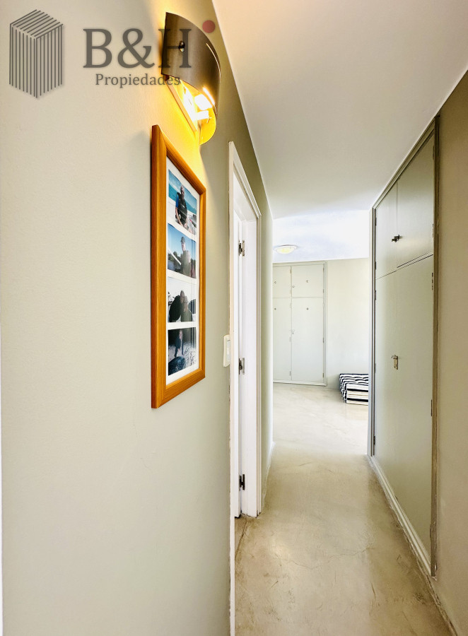 Apartamento ID.4141 - Alquiler y venta de apartamento con vista al Mar en Península de 3 dormitorios mas dependencia