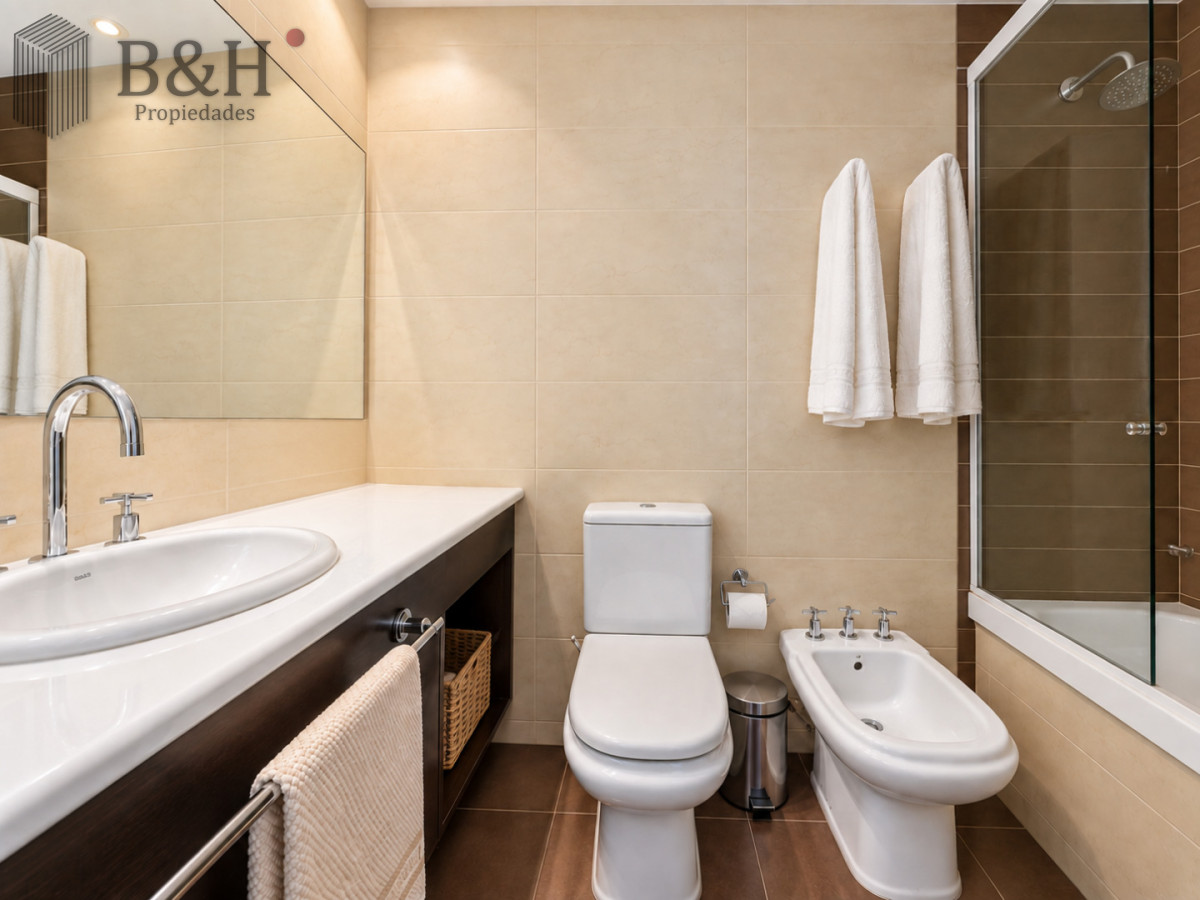 Apartamento ID.8147 - Penthouse Dúplex 5 Suites en Torre Imperiale, con Piscina Privada, Barbacoa y Vista al Mar. Playa Brava, Punta del Este