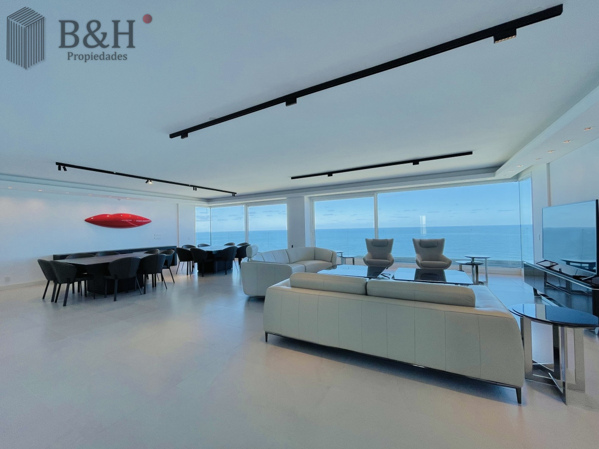 Apartamento ID.8158 - Exclusiva planta unificada Penthouse a estrenar en venta Playa Brava, Punta del Este