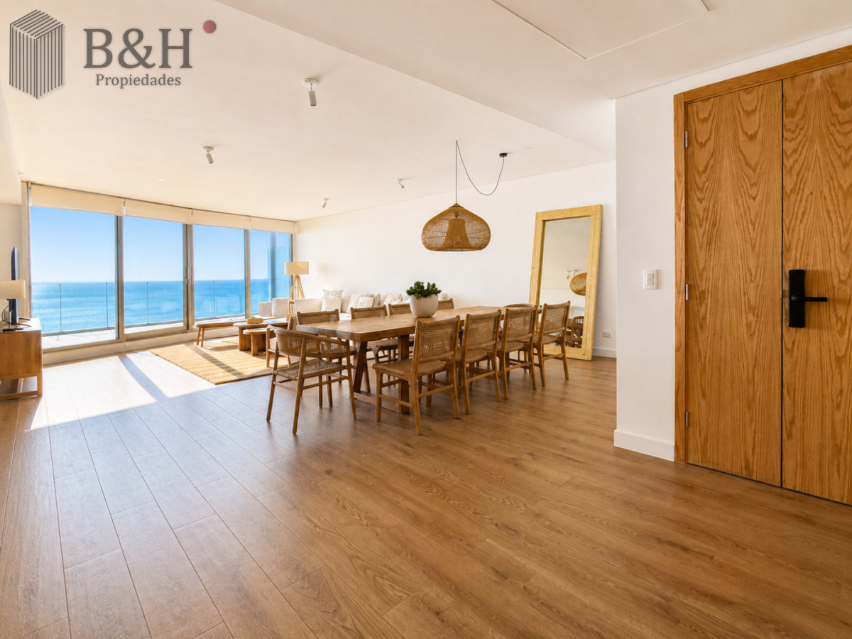 Apartamento ID.7698 - Espectacular Apartamento 3 Dormitorios y Dependencia, Trump Tower, Punta del Este, Brava