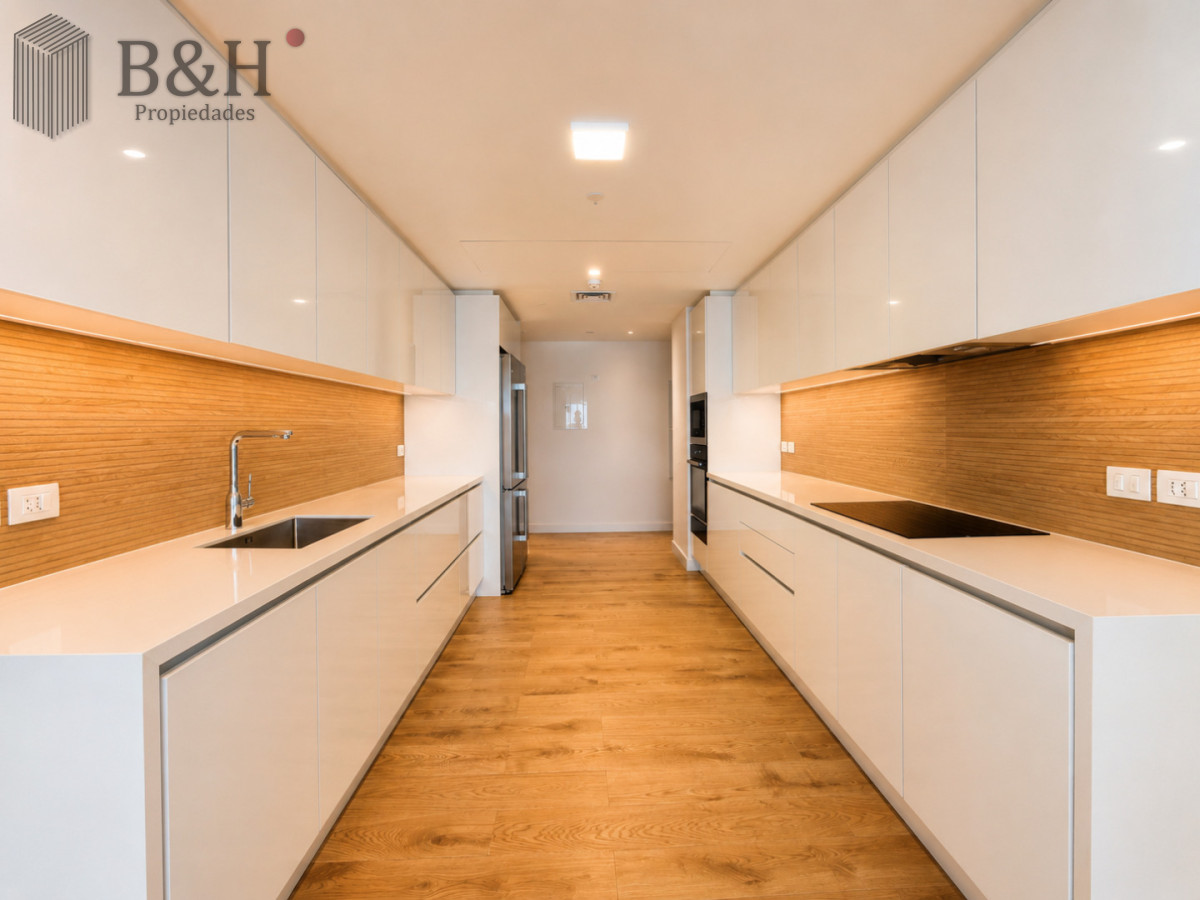 Apartamento ID.7698 - Espectacular Apartamento 3 Dormitorios y Dependencia, Trump Tower, Punta del Este, Brava
