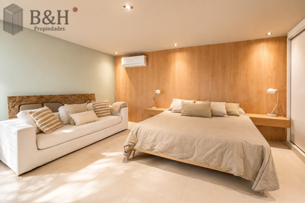 Apartamento ID.7754 - Apartamento de 3 Dormitorios, Parrillero de uso exclusivo y Jardín en Punta Ballena, Punta del Este