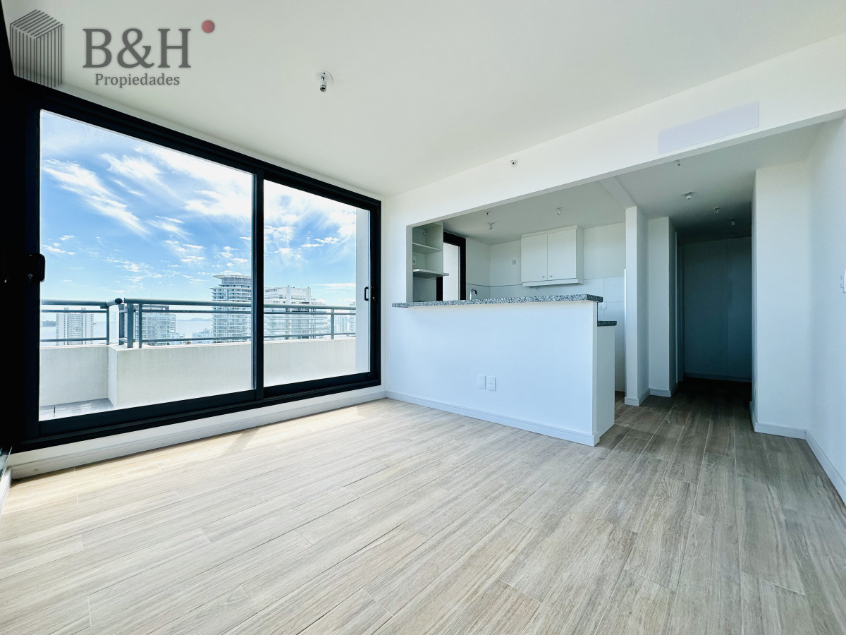 Apartamento ID.6873 - Venta de apartamento con vista al mar y muy luminoso de 2 dormitorios con 2 baños, Playa Brava Aidy Grill, Punta del Este