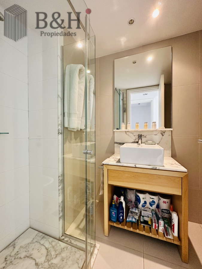 Apartamento ID.6877 - Venta y Alquiler temporario de apartamento moderno de dos dormitorios con parrillero en Punta Ballena