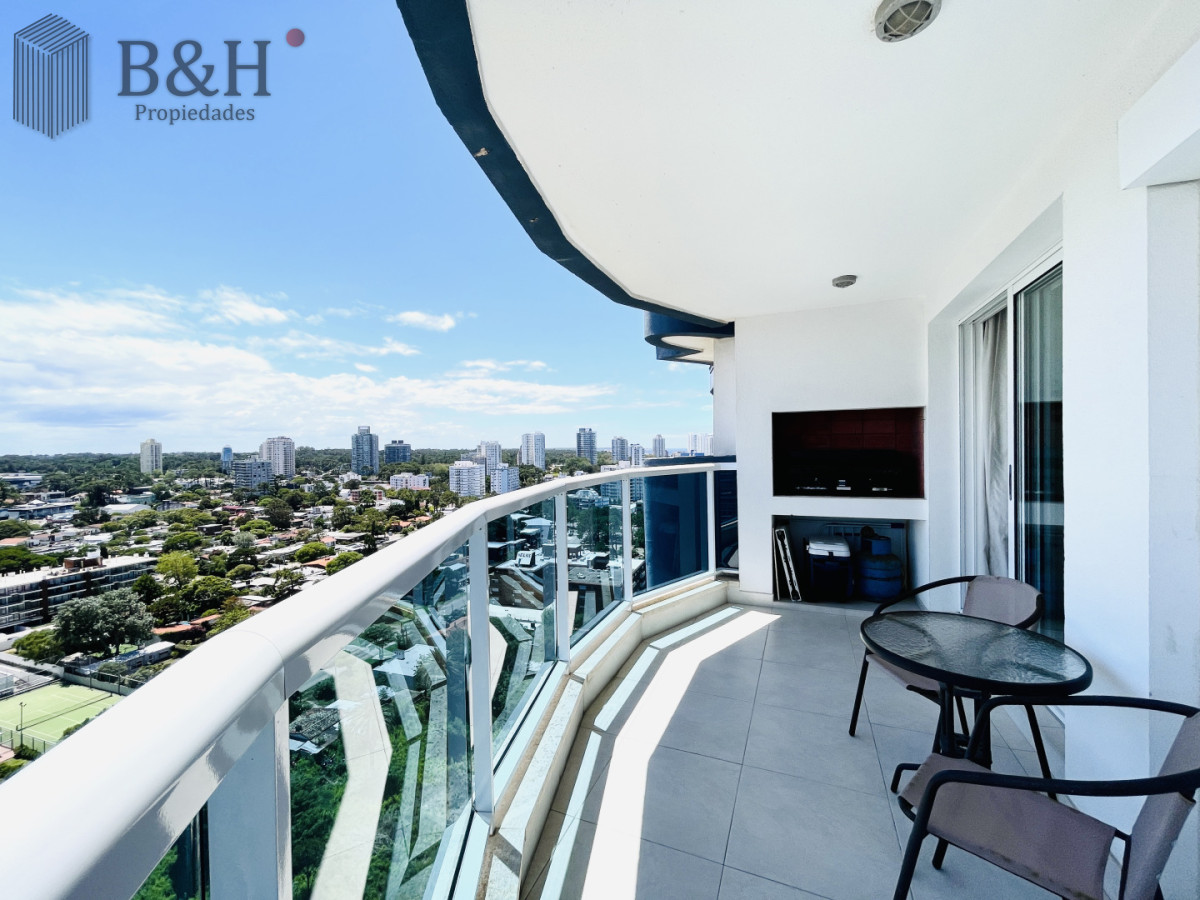 Apartamento ID.1717 - Alquiler temporario de apartamento piso alto de dos dormitorios con parrillero a gas en terraza, Playa Mansa 