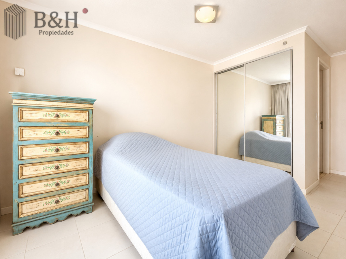 Apartamento ID.7203 - Apartamento luminoso con variedad de servicios en venta, 3 dormitorios, zona Roosevelt Playa Brava