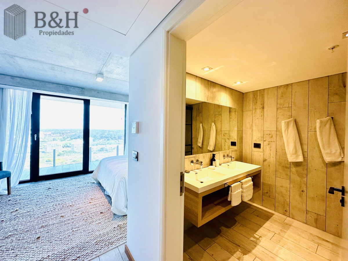 Apartamento ID.2283 - Venta de Apartamento de 1 Dormitorio en suite piso alto de Torre Surfside Village, Punta del Este