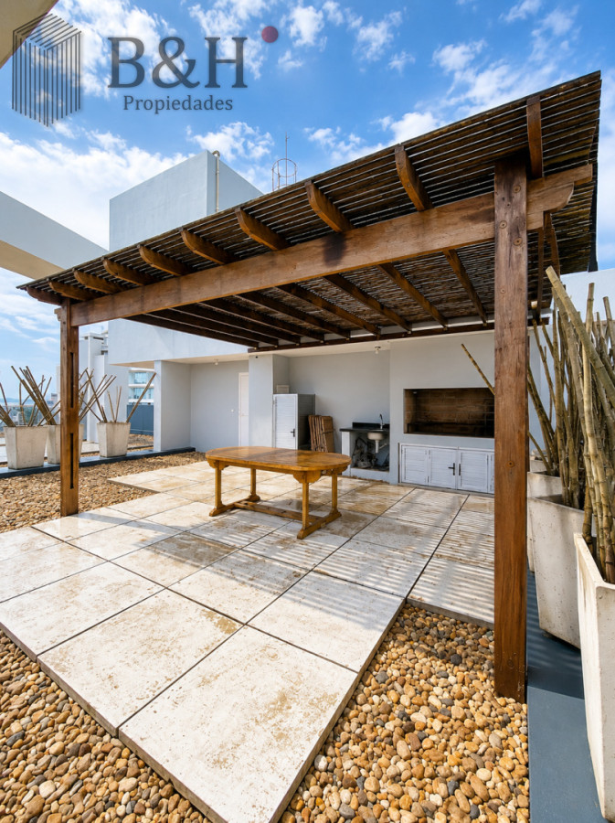 Apartamento ID.6895 - Alquiler temporario y venta de apartamento Penthouse en torre One, Playa Brava