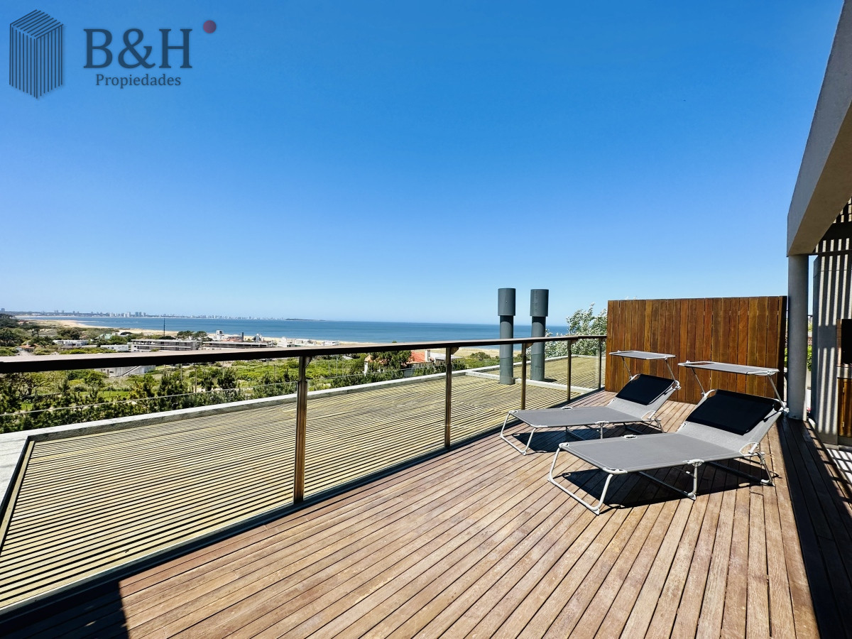 Apartamento ID.6877 - Venta y Alquiler temporario de apartamento moderno de dos dormitorios con parrillero en Punta Ballena