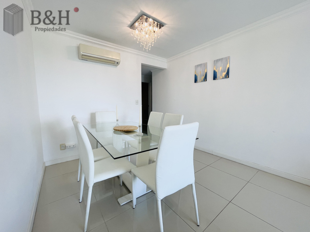 Apartamento ID.1717 - Alquiler temporario de apartamento piso alto de dos dormitorios con parrillero a gas en terraza, Playa Mansa 