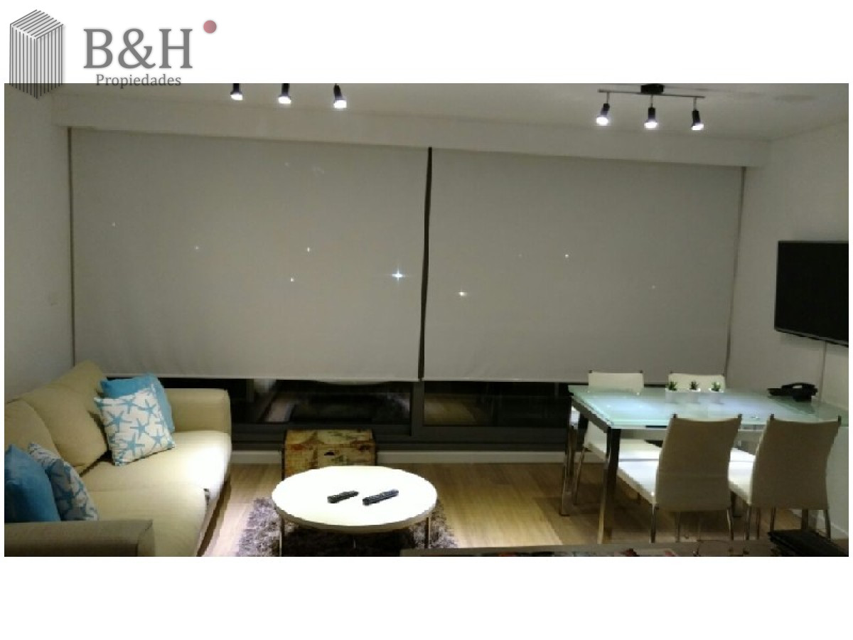 Apartamento ID.4572 - Alquiler temporal de apartamento de dos dormitorios con dos baños en Playa Mansa, Punta del Este