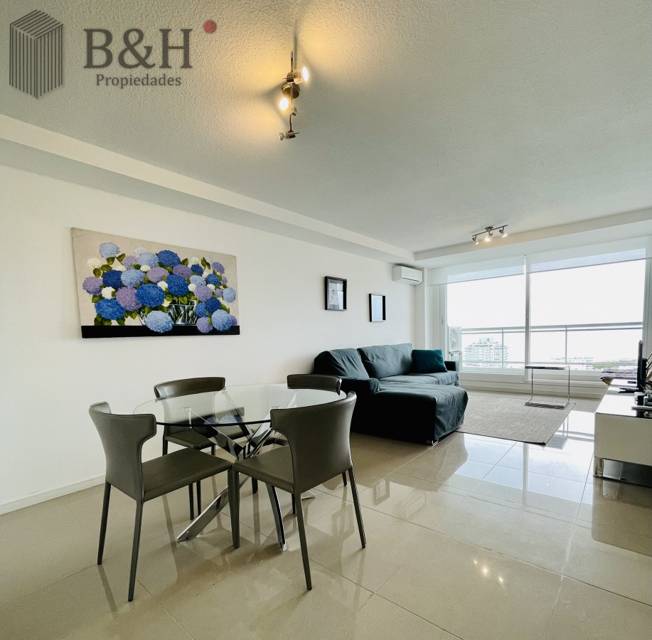 Apartamento ID.6895 - Alquiler temporario y venta de apartamento Penthouse en torre One, Playa Brava