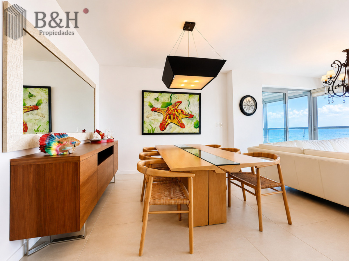 Apartamento ID.2690 - Oportunidad en Venta y Alquiler temporal de maravilloso departamento esquinero en Torre Le Parc, Playa Brava, Punta del Este