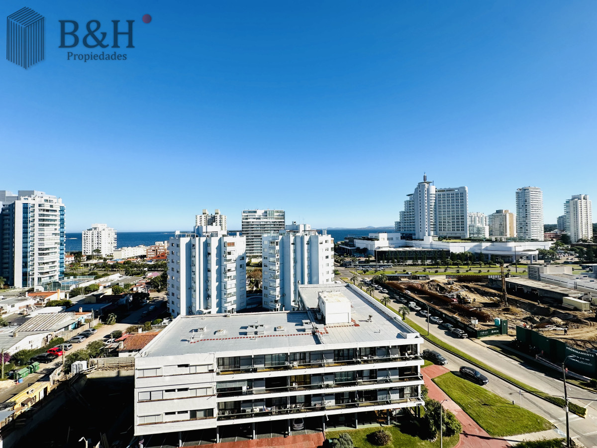 Apartamento ID.5123 - Moderno Apartamento de 3 Dormitorios en Suite, zona Hotel Enjoy, Punta del Este