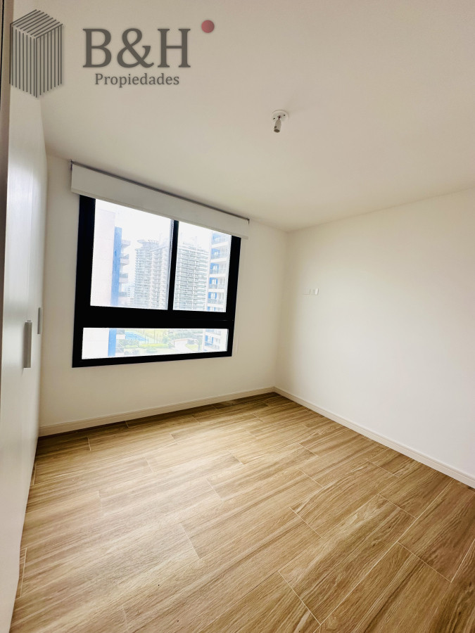 Apartamento ID.3710 - Apartamento de 2 Dormitorios Alquiler Anual, Playa Brava, Punta del Este