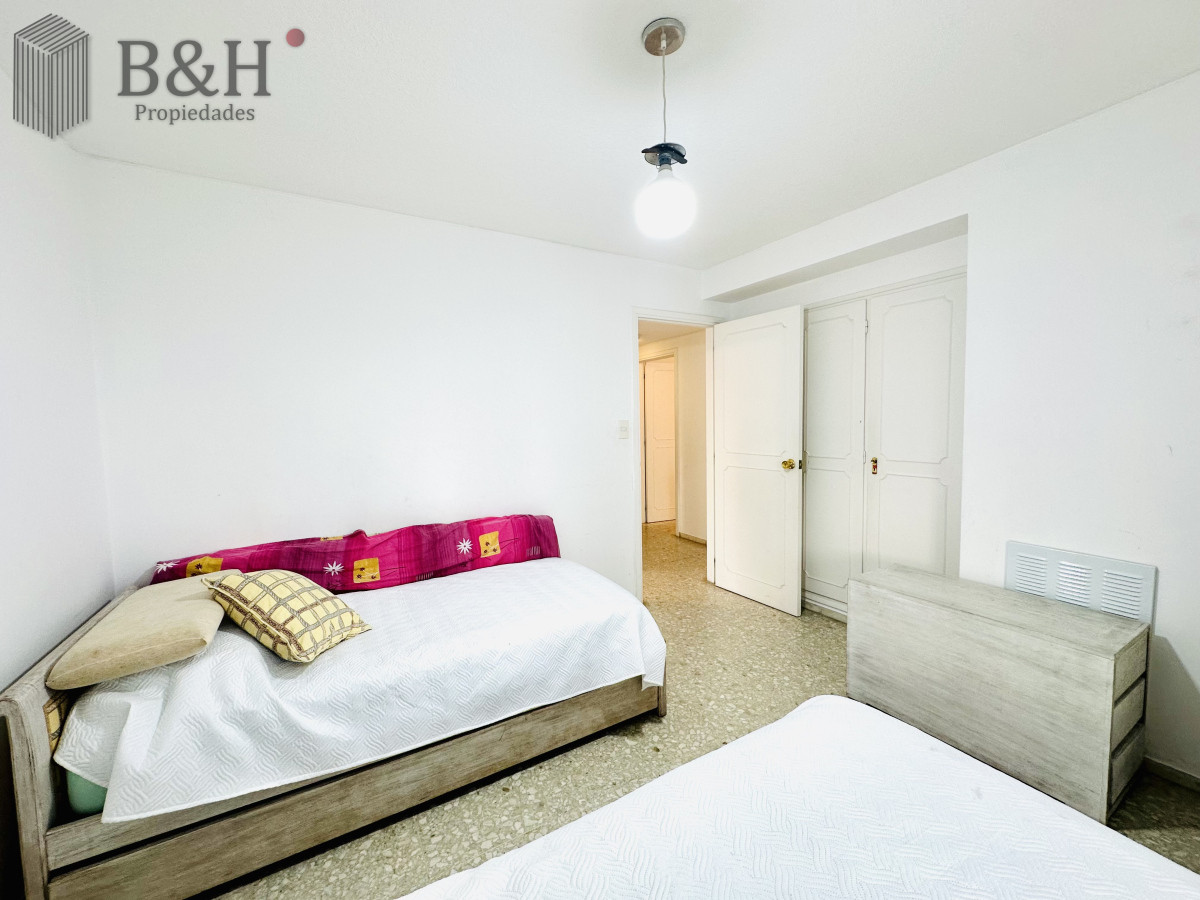 Apartamento ID.6888 - Venta de apartamento en Península de Punta del este con 3 dormitorios y 2 baños reciclado 