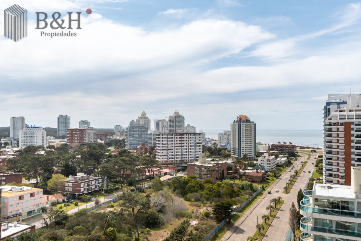 Apartamento ID.430 - Moderno Apartamento de 3 Dormitorios en Suite, zona Hotel Enjoy, Punta del Este