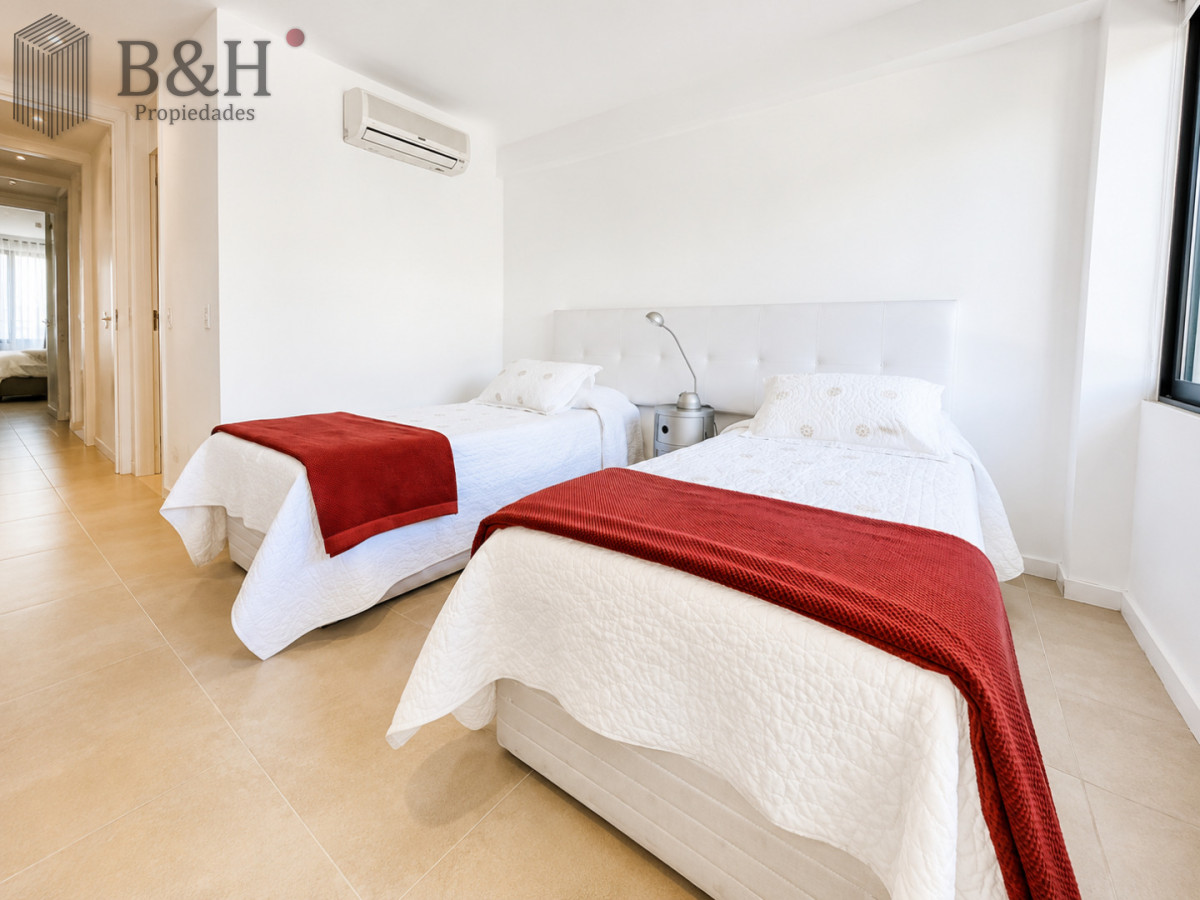Apartamento ID.5184 - Apartamento de 2 Dormitorios con Vista al Mar y Parrillero en Quartier Punta Ballena