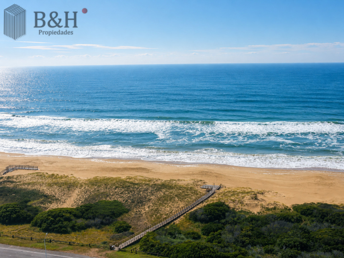 Apartamento ID.7698 - Espectacular Apartamento 3 Dormitorios y Dependencia, Trump Tower, Punta del Este, Brava