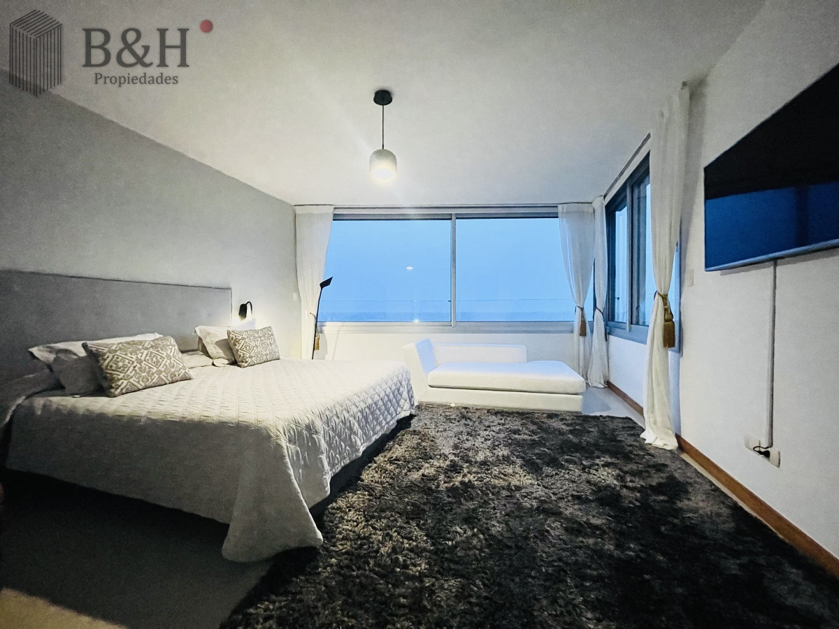 Apartamento ID.2991 - Moderno Apartamento Frente Al Mar, 3 Dormitorios y Dependencia
