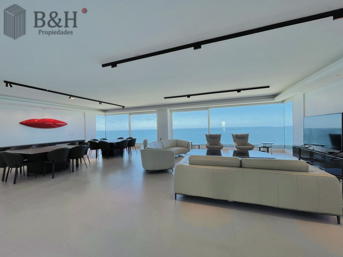 Apartamento ID.8158 - Exclusiva planta unificada Penthouse a estrenar en venta Playa Brava, Punta del Este