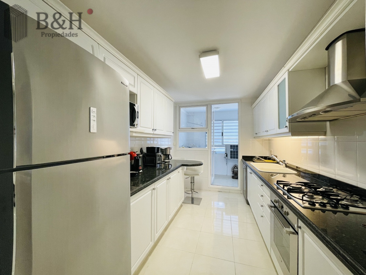 Apartamento ID.1397 - Alquiler temporario de excelente apartamento en torre Le Jardin de Playa Mansa, Punta del Este