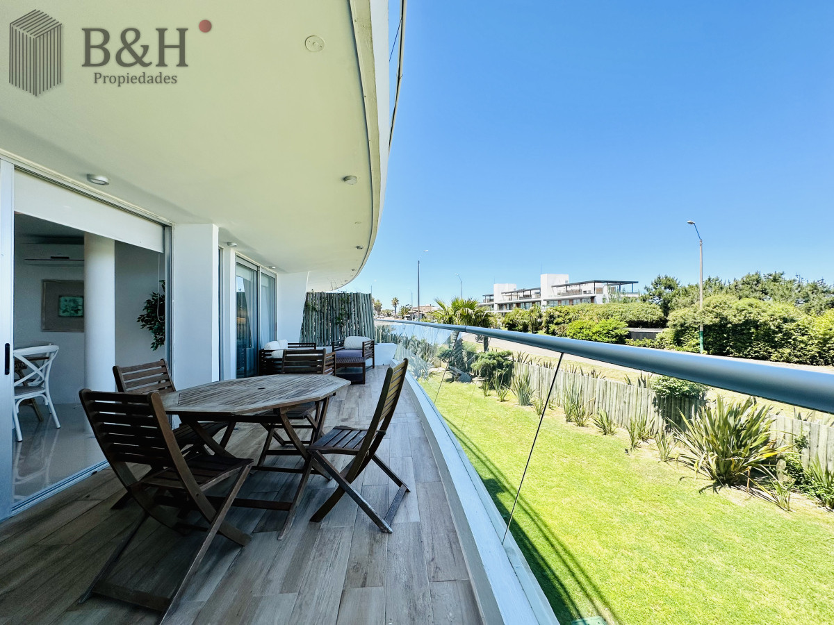 Bikini - GoPunta - Portal Inmobiliario de Punta del Este - Maldonado