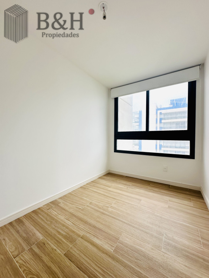 Apartamento ID.3710 - Apartamento de 2 Dormitorios Alquiler Anual, Playa Brava, Punta del Este