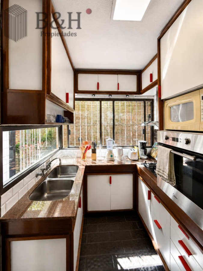 Apartamento ID.6932 - Apartamento en venta con alma de casa. Zona Península Punta del Este
