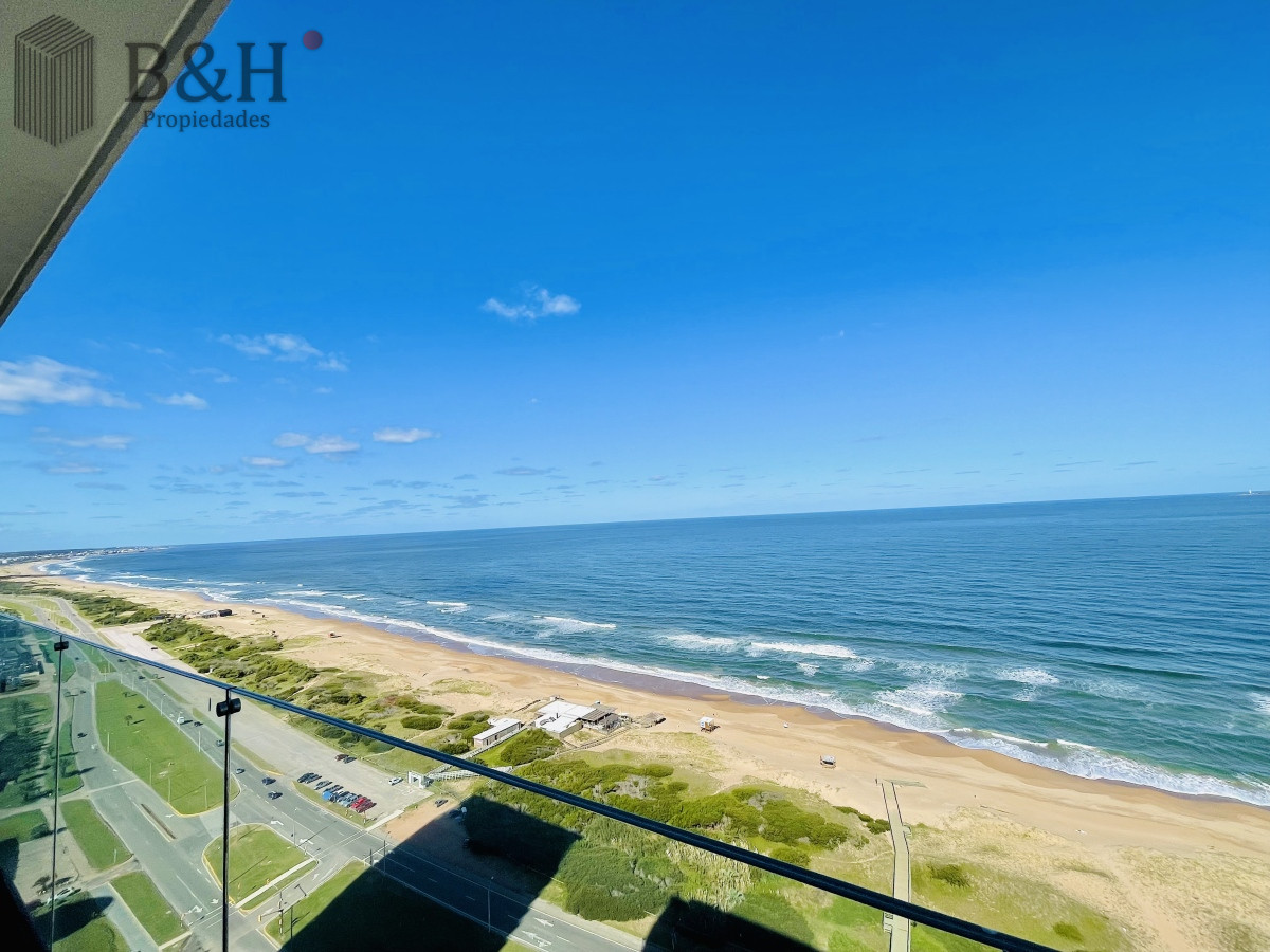 Apartamento ID.8158 - Exclusiva planta unificada Penthouse a estrenar en venta Playa Brava, Punta del Este