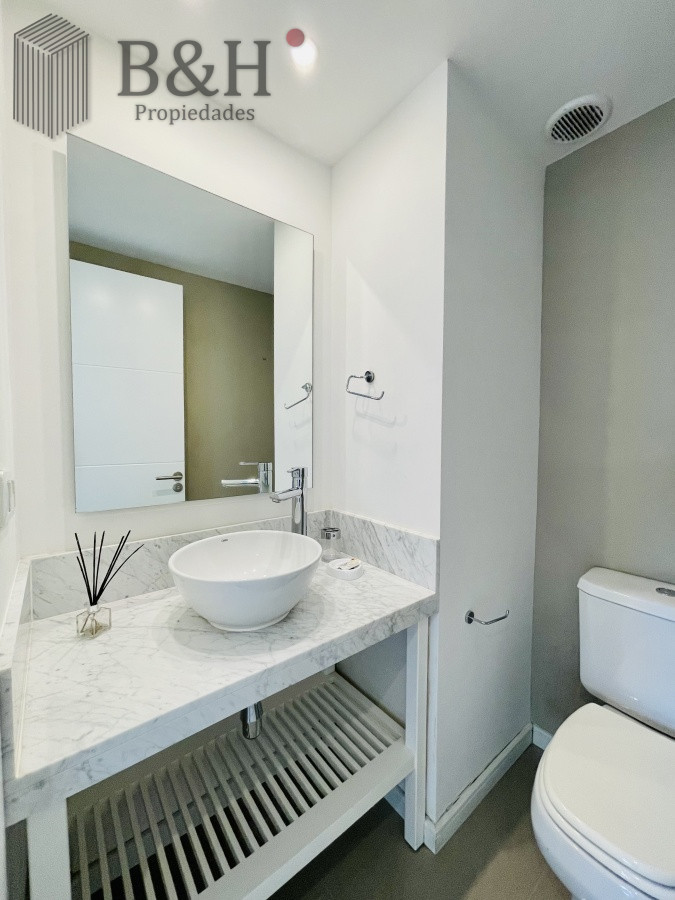 Apartamento ID.6895 - Alquiler temporario y venta de apartamento Penthouse en torre One, Playa Brava