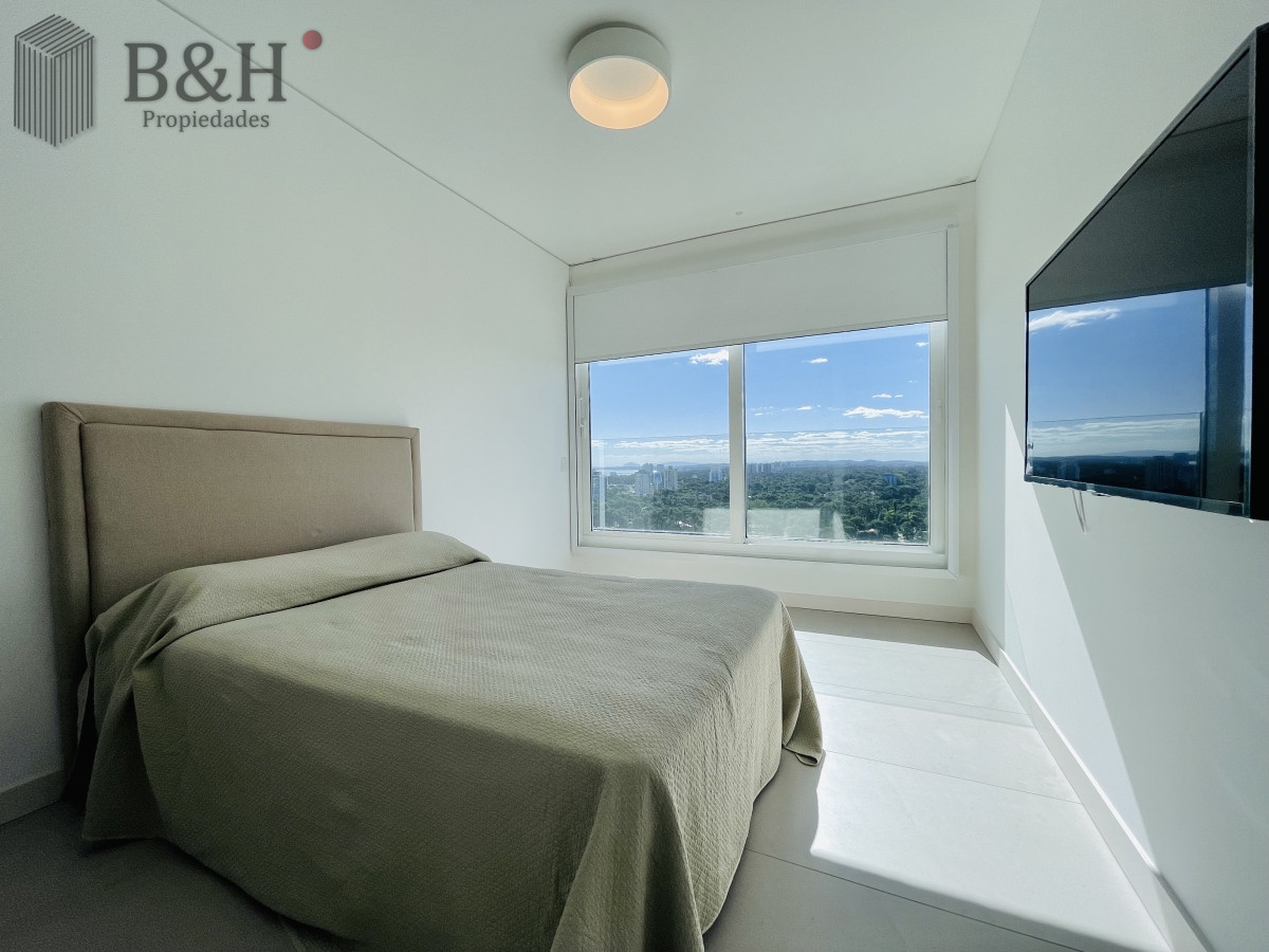 Apartamento ID.8158 - Exclusiva planta unificada Penthouse a estrenar en venta Playa Brava, Punta del Este
