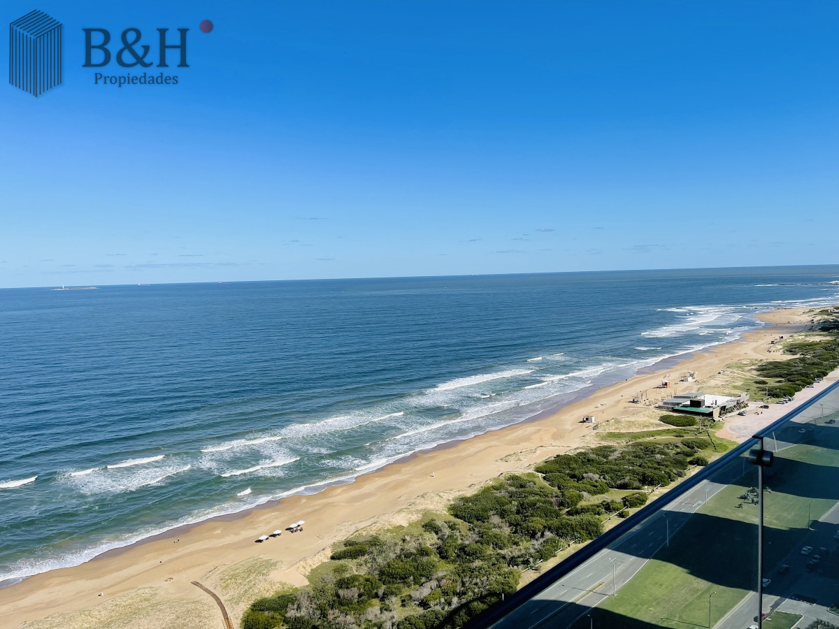 Apartamento ID.8158 - Exclusiva planta unificada Penthouse a estrenar en venta Playa Brava, Punta del Este