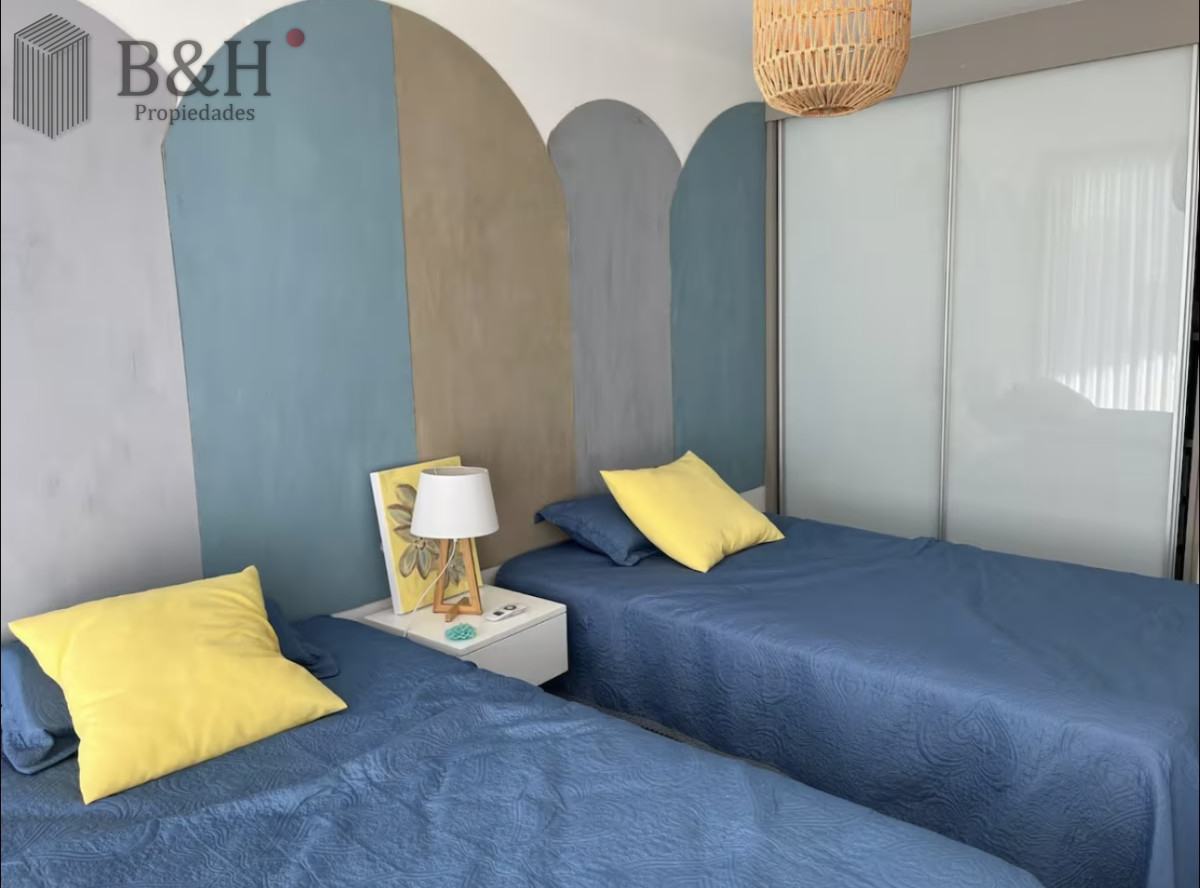 Apartamento ID.5245 - Alquiler temporal de apartamento de 2 dormitorios con 2 baños en excelente ubicación entre playas mansa y brava 