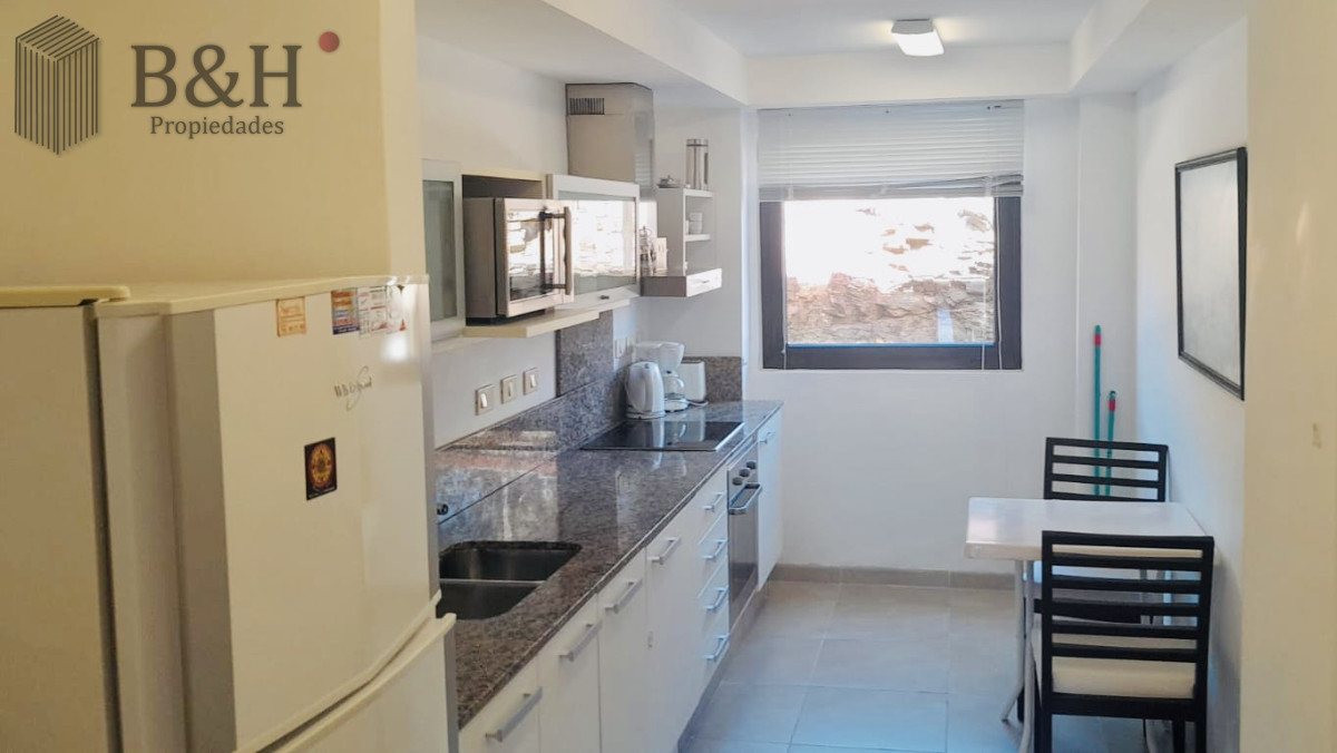 Apartamento ID.6894 - Venta de apartamento de dos dormitorios con dos baños en maravilloso complejo de Punta Ballena 