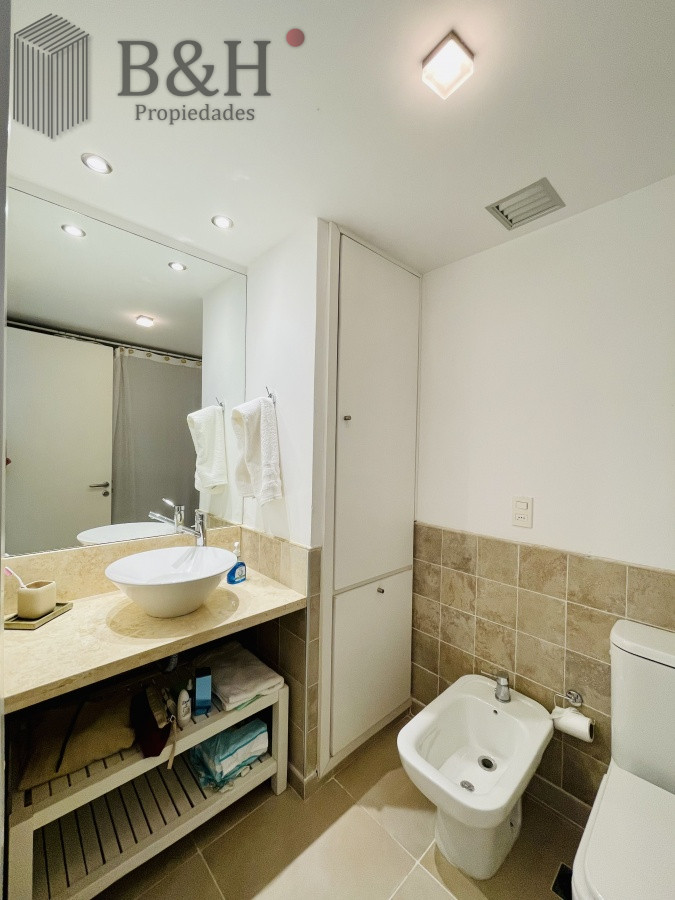 Apartamento ID.5185 - Alquiler temporario de apartamento de dos dormitorios con parrillero de uso exclusivo en Punta Ballena