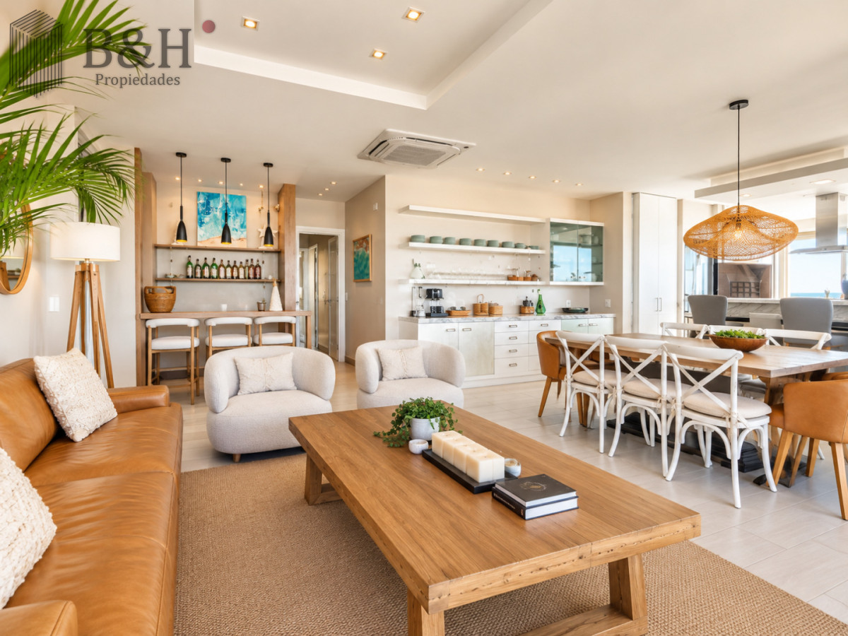 Apartamento ID.8147 - Penthouse Dúplex 5 Suites en Torre Imperiale, con Piscina Privada, Barbacoa y Vista al Mar. Playa Brava, Punta del Este