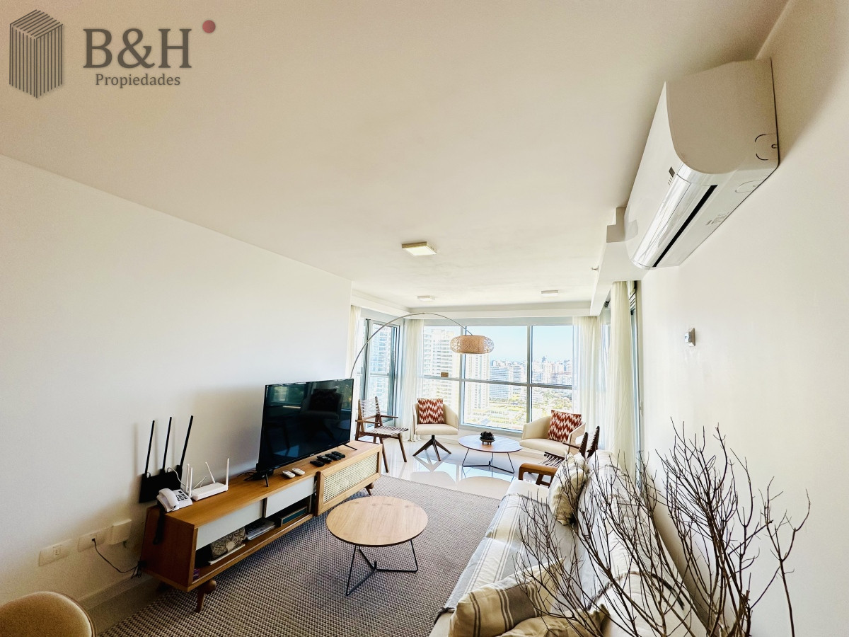 Apartamento ID.3369 - Alquiler de temporada de apartamento en playa Brava de 2 dormitorios mas dependencia de servicio