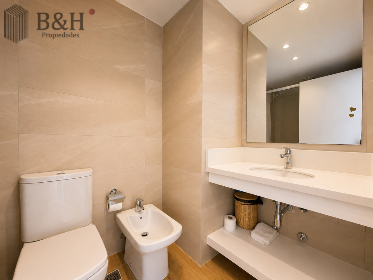 Apartamento ID.7698 - Espectacular Apartamento 3 Dormitorios y Dependencia, Trump Tower, Punta del Este, Brava