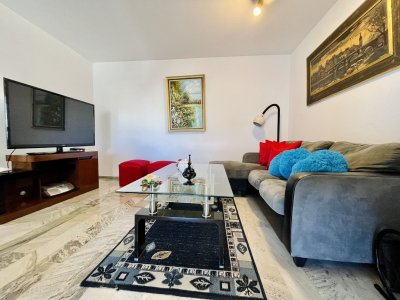Apartamento de 2 Dormitorios Reciclado, Península de Punta del Este