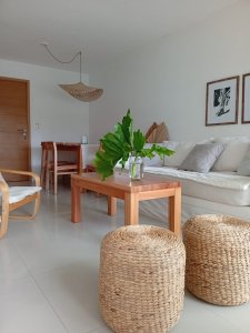 Moderno Apartamento en Venta de 1 Dormitorio en playa brava, Punta del este 