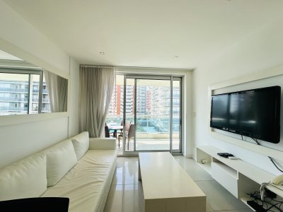 Oportunidad en Venta, Apartamento de 1 Dormitorio en torre con servicios, Aidy Grill