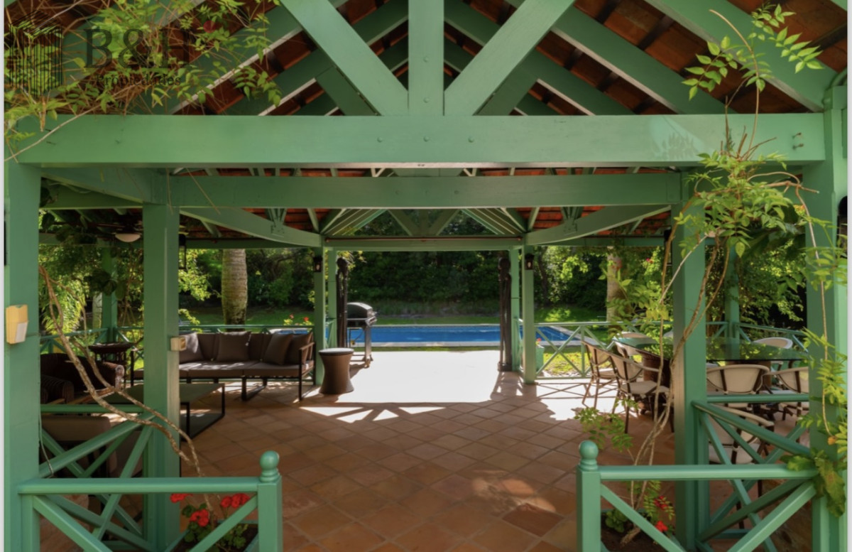 Casa ID.2608 - Gran casa en alquiler de temporada 5 dormitorios mas piscina en Montoya