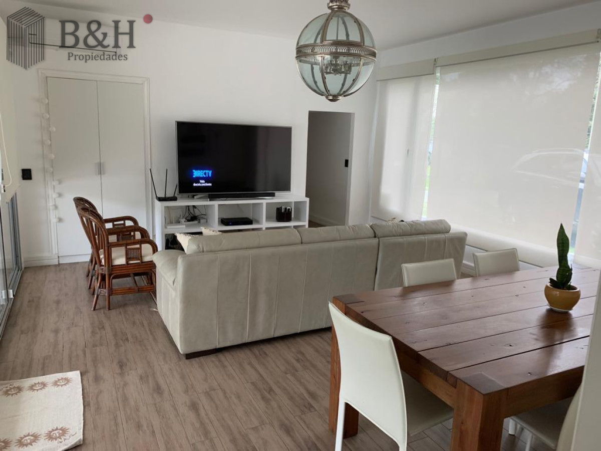 Casa ID.635 - Moderna Casa de 4 Dormitorios en el Golf - Punta del Este
