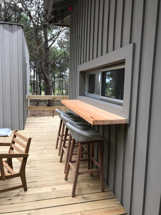 Casa ID.5071 - Venta y alquiler temporario de exclusiva casa de cuatro dormitorios mas dependencia en Barrio Pinar del Faro, Jose Ignacio